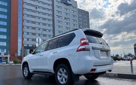 Toyota Land Cruiser Prado 150 рестайлинг 2, 2014 год, 3 900 000 рублей, 3 фотография