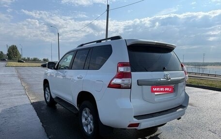 Toyota Land Cruiser Prado 150 рестайлинг 2, 2014 год, 3 900 000 рублей, 20 фотография