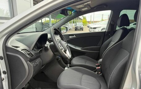Hyundai Solaris II рестайлинг, 2012 год, 830 000 рублей, 10 фотография