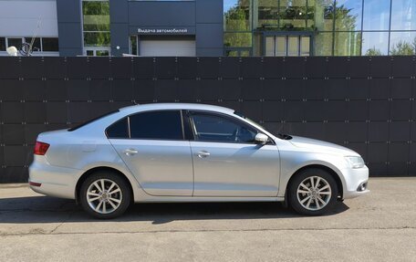 Volkswagen Jetta VI, 2013 год, 1 099 000 рублей, 5 фотография