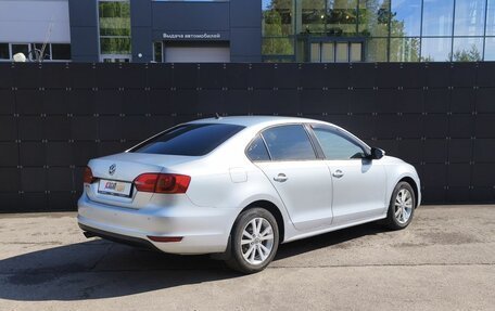 Volkswagen Jetta VI, 2013 год, 1 099 000 рублей, 6 фотография