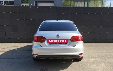 Volkswagen Jetta VI, 2013 год, 1 099 000 рублей, 7 фотография