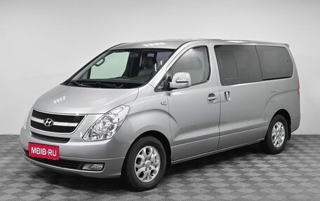 Hyundai Grand Starex Grand Starex I рестайлинг 2, 2013 год, 1 899 000 рублей, 1 фотография