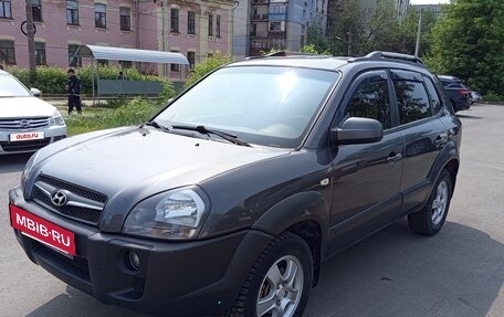 Hyundai Tucson III, 2008 год, 730 000 рублей, 2 фотография