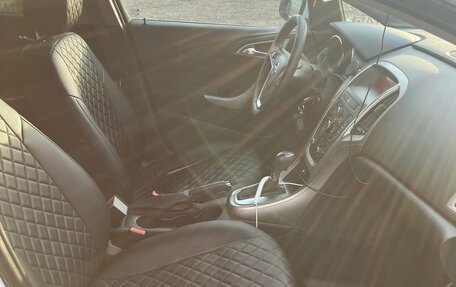 Opel Astra J, 2011 год, 715 000 рублей, 6 фотография