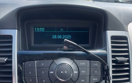 Chevrolet Cruze II, 2011 год, 890 000 рублей, 7 фотография