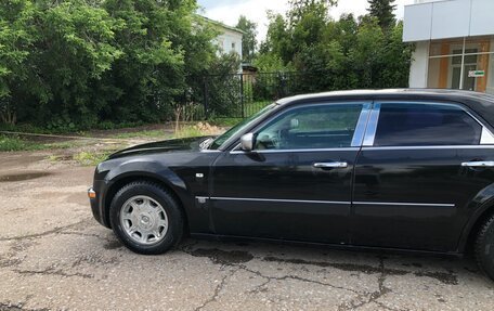 Chrysler 300C II, 2006 год, 490 000 рублей, 7 фотография