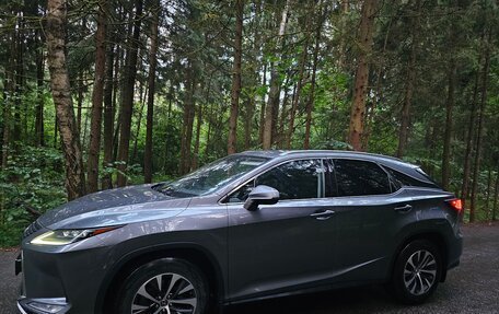 Lexus RX IV рестайлинг, 2020 год, 4 350 000 рублей, 2 фотография
