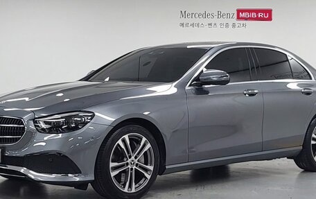 Mercedes-Benz E-Класс, 2022 год, 4 461 000 рублей, 1 фотография