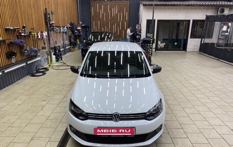 Volkswagen Polo VI (EU Market), 2013 год, 900 000 рублей, 5 фотография