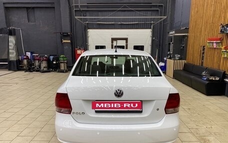 Volkswagen Polo VI (EU Market), 2013 год, 900 000 рублей, 7 фотография