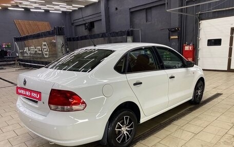 Volkswagen Polo VI (EU Market), 2013 год, 900 000 рублей, 10 фотография