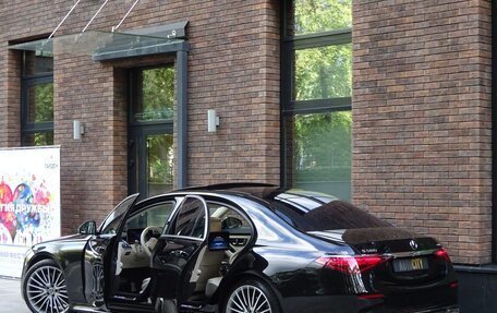 Mercedes-Benz S-Класс, 2024 год, 20 000 000 рублей, 9 фотография
