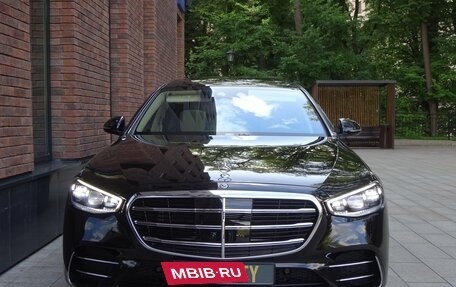 Mercedes-Benz S-Класс, 2024 год, 20 000 000 рублей, 16 фотография
