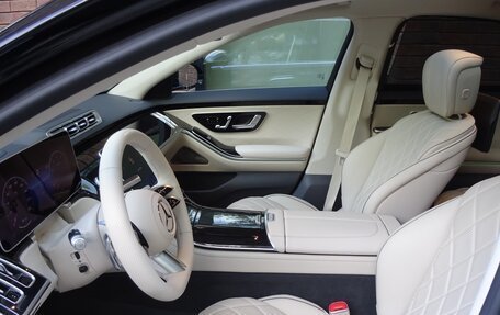 Mercedes-Benz S-Класс, 2024 год, 20 000 000 рублей, 20 фотография