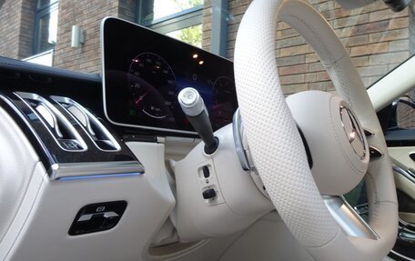 Mercedes-Benz S-Класс, 2024 год, 20 000 000 рублей, 19 фотография