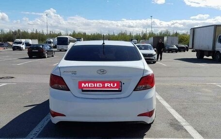 Hyundai Solaris II рестайлинг, 2015 год, 550 000 рублей, 6 фотография