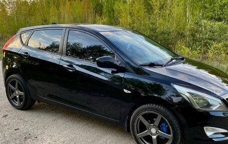 Hyundai Solaris II рестайлинг, 2014 год, 899 000 рублей, 4 фотография
