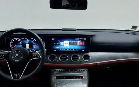 Mercedes-Benz E-Класс, 2022 год, 4 461 000 рублей, 6 фотография