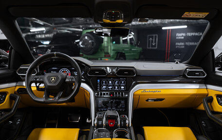 Lamborghini Urus I, 2019 год, 19 300 000 рублей, 2 фотография