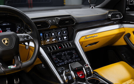 Lamborghini Urus I, 2019 год, 19 300 000 рублей, 16 фотография