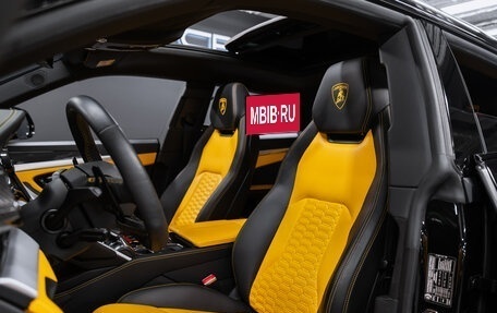 Lamborghini Urus I, 2019 год, 19 300 000 рублей, 27 фотография
