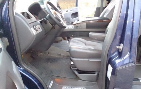 Volkswagen Multivan T5, 2010 год, 2 500 000 рублей, 24 фотография
