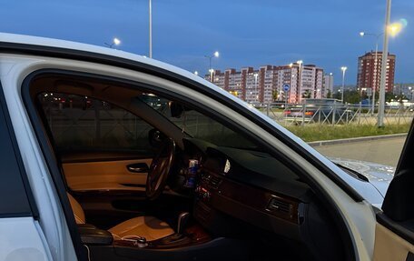 BMW 3 серия, 2011 год, 1 000 000 рублей, 3 фотография