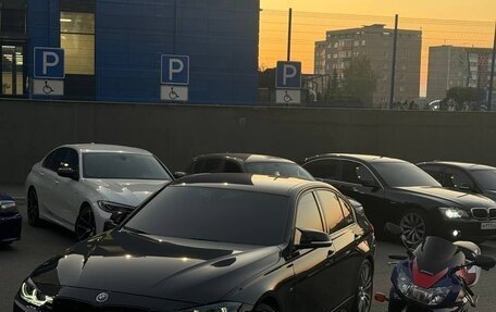 BMW 3 серия, 2018 год, 2 900 000 рублей, 9 фотография