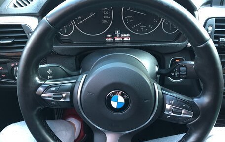 BMW 3 серия, 2018 год, 2 900 000 рублей, 10 фотография