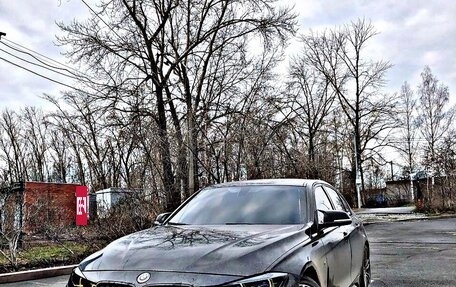 BMW 3 серия, 2018 год, 2 900 000 рублей, 2 фотография