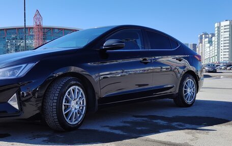 Hyundai Elantra VI рестайлинг, 2019 год, 1 900 000 рублей, 3 фотография