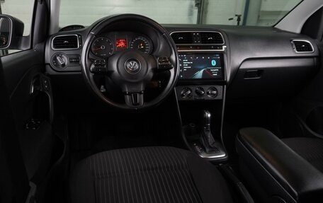 Volkswagen Polo VI (EU Market), 2012 год, 699 000 рублей, 6 фотография