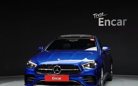 Mercedes-Benz E-Класс, 2022 год, 5 410 000 рублей, 2 фотография