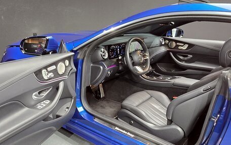 Mercedes-Benz E-Класс, 2022 год, 5 410 000 рублей, 6 фотография