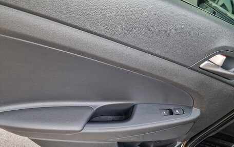 Hyundai Tucson III, 2018 год, 1 980 000 рублей, 26 фотография