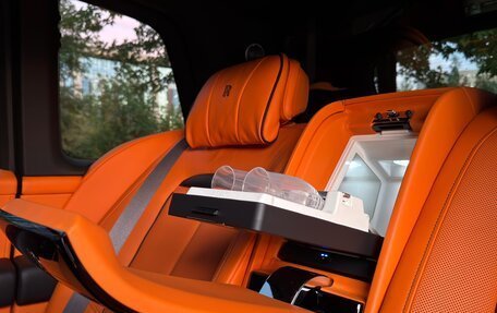 Rolls-Royce Cullinan, 2023 год, 46 000 000 рублей, 34 фотография