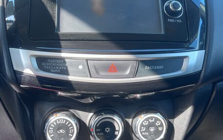 Mitsubishi ASX I рестайлинг, 2014 год, 1 350 000 рублей, 14 фотография
