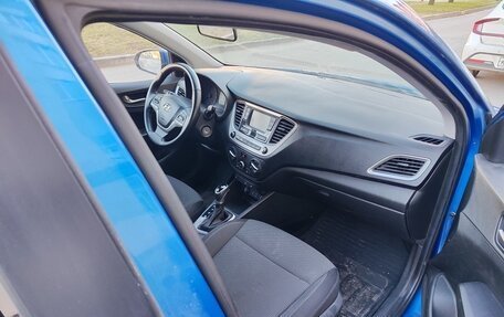 Hyundai Solaris II рестайлинг, 2019 год, 1 030 000 рублей, 4 фотография