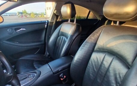 Mercedes-Benz CLS, 2005 год, 1 290 000 рублей, 8 фотография