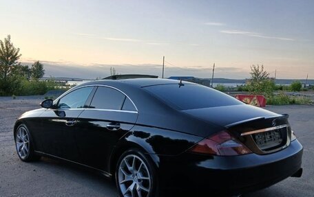 Mercedes-Benz CLS, 2005 год, 1 290 000 рублей, 3 фотография