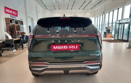 Geely Atlas, 2024 год, 9 фотография