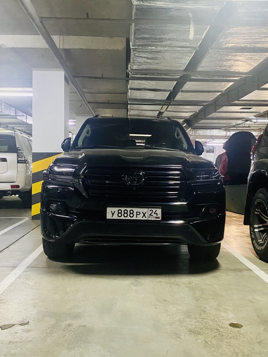 Toyota Land Cruiser 200 рестайлинг 2, 2016 год, 5 500 000 рублей, 3 фотография