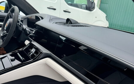 Porsche Panamera, 2024 год, 22 750 000 рублей, 17 фотография