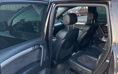 Audi Q7, 2010 год, 1 950 000 рублей, 11 фотография