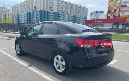 KIA Cerato III, 2010 год, 935 000 рублей, 3 фотография