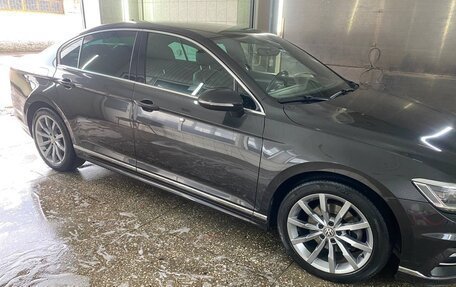 Volkswagen Passat B8 рестайлинг, 2019 год, 2 900 000 рублей, 12 фотография