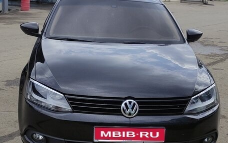 Volkswagen Jetta VI, 2013 год, 1 310 000 рублей, 10 фотография
