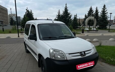 Peugeot Partner II рестайлинг 2, 2010 год, 490 000 рублей, 9 фотография