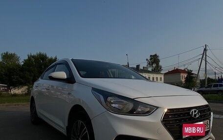 Hyundai Solaris II рестайлинг, 2018 год, 1 150 000 рублей, 8 фотография